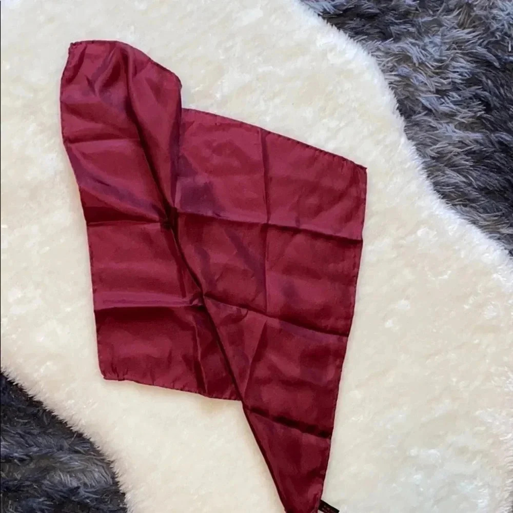 Made in Italy  burgundy Silk Men's Tuxedo Scarf - Picture 3 of 11